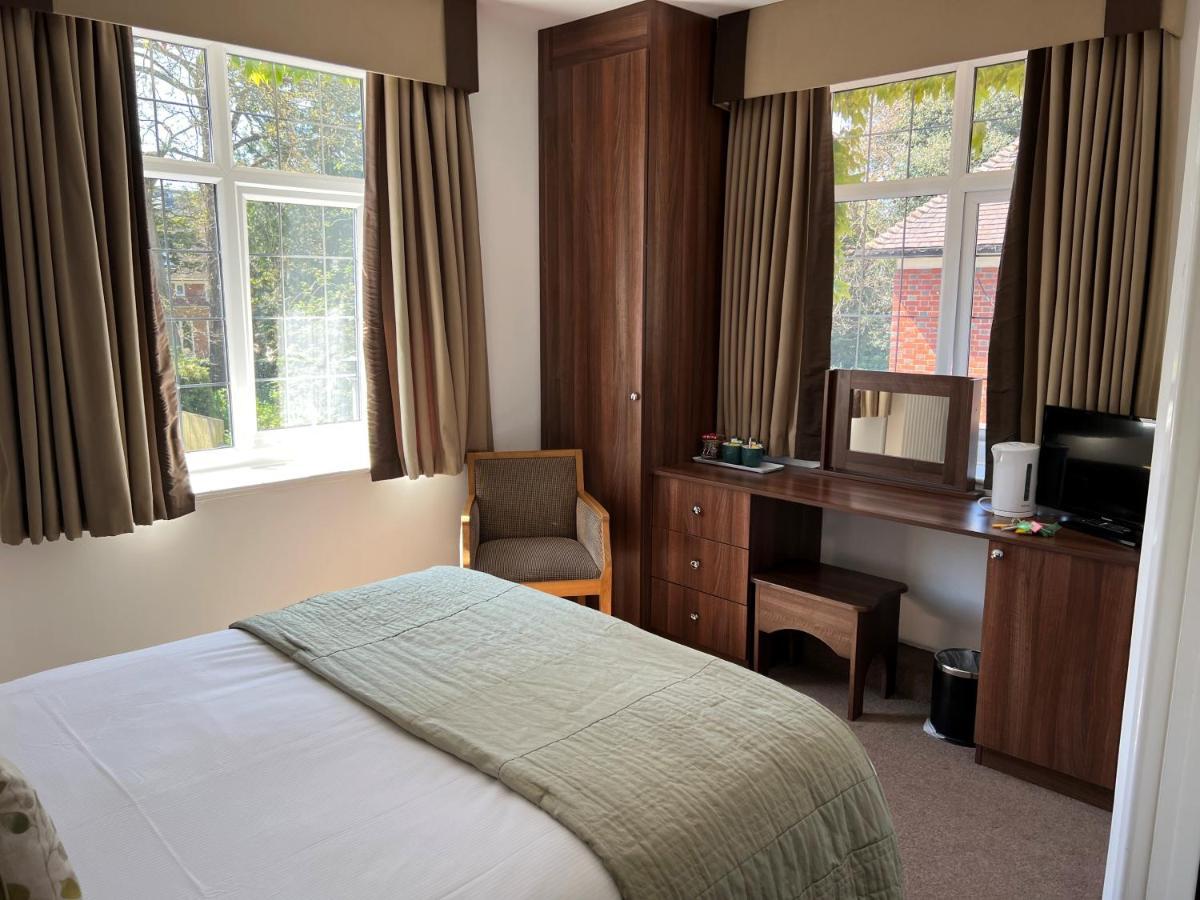 Yenton Hotel Μπόρνμουθ Εξωτερικό φωτογραφία