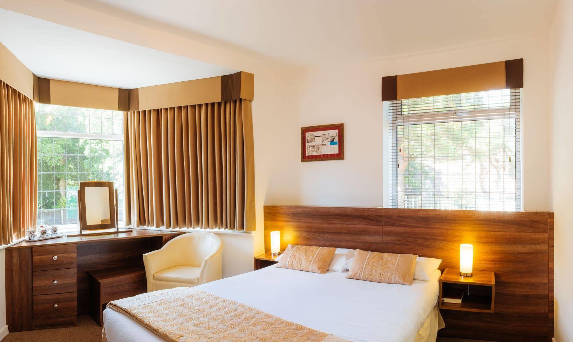 Yenton Hotel Μπόρνμουθ Εξωτερικό φωτογραφία