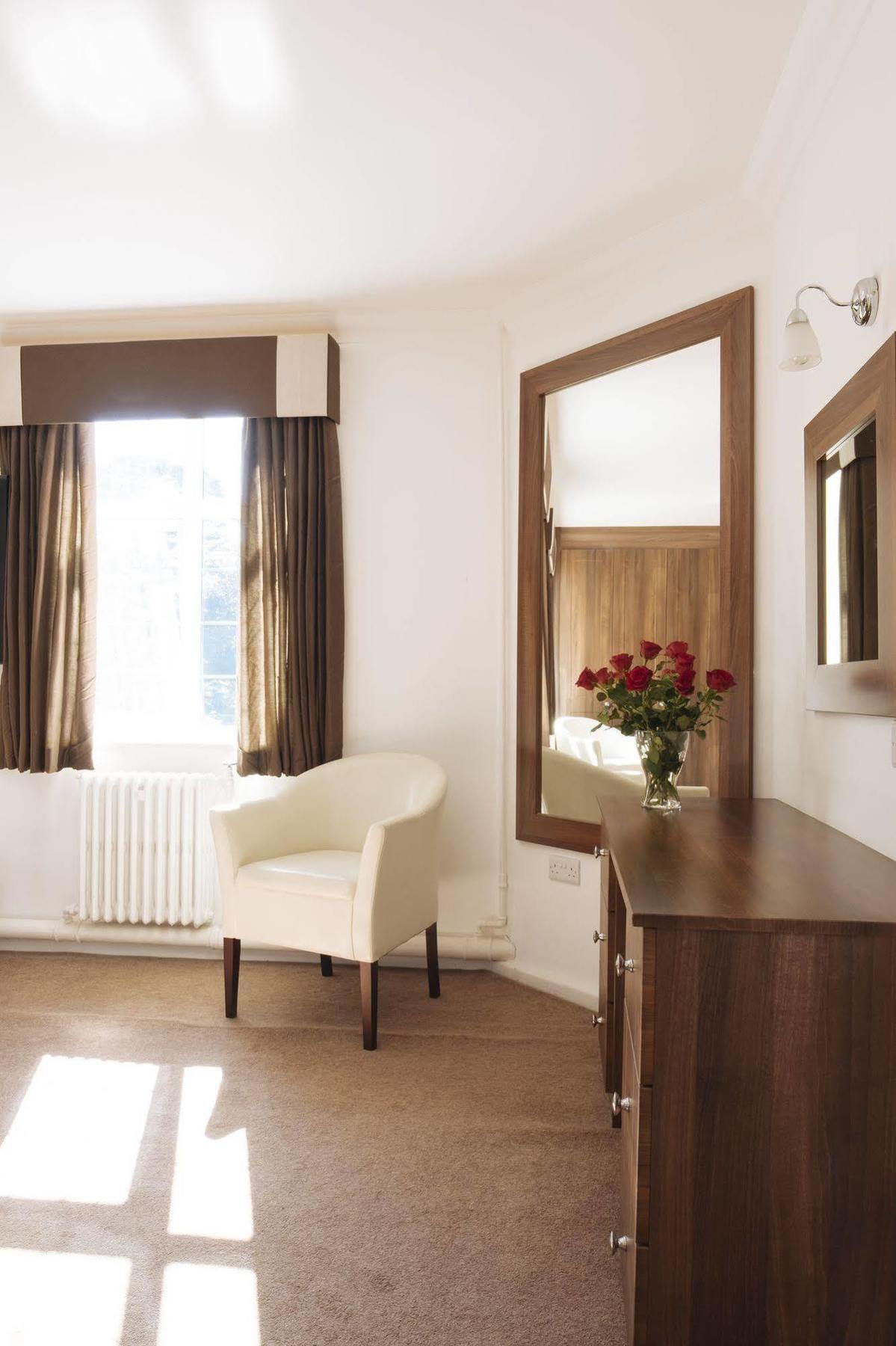 Yenton Hotel Μπόρνμουθ Εξωτερικό φωτογραφία